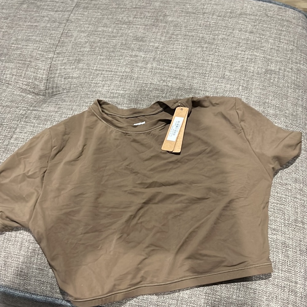 SKIMS SUPER CROPPED T-SHIRT - Picture 7 of 10